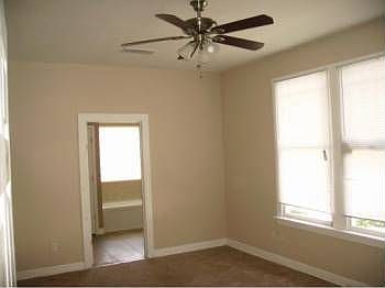 5th image of 2470 Gladiolus St