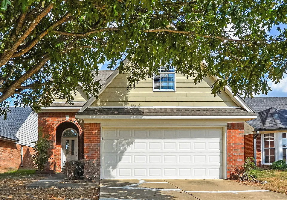 5456 Pollard Dr