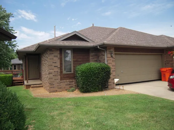 4035 S Parkhill Ct, Springfield, MO 65807