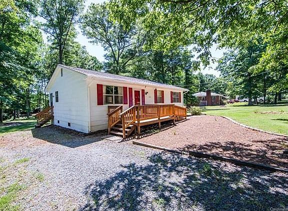 2nd image of 6908 City View Dr