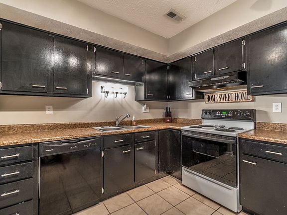 5th image of 6333 Brookside Dr