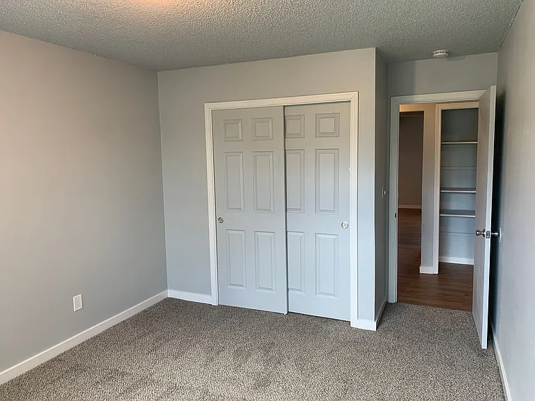 ES2275 -Eagle Rock Apartments — Photo 33