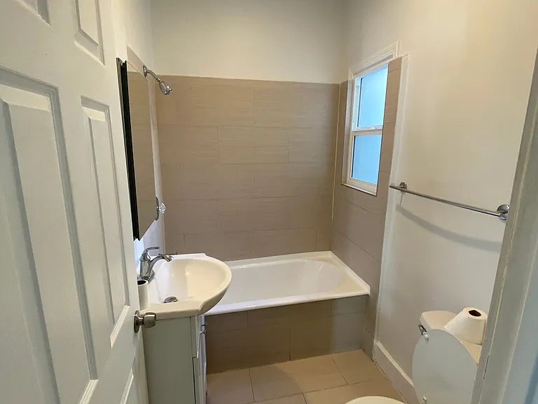 837 S Normandie Ave #102 — Photo 6