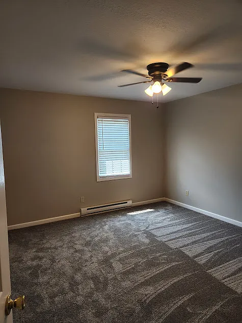2 bed, 1050 sqft, $775 — Photo 4