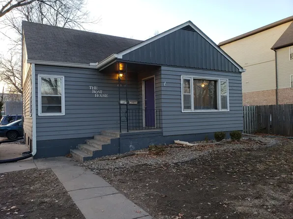 1015 N 12th St, Manhattan, KS 66502