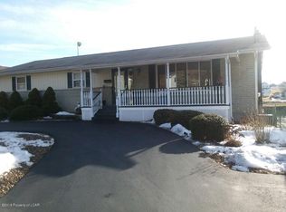 116 Amesbury St, Plains, PA 18705
