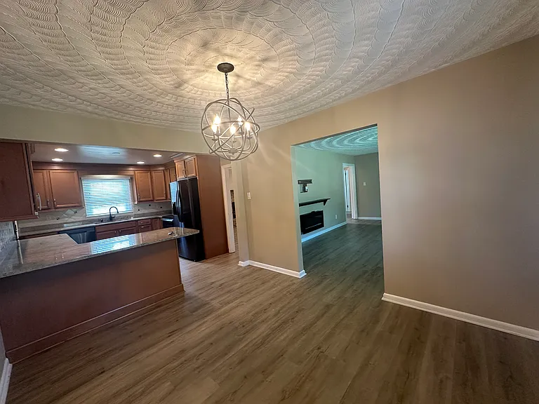 536 Summit Ridge Dr — Photo 5