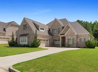 775 Monroe Dr, Auburn, AL 36832