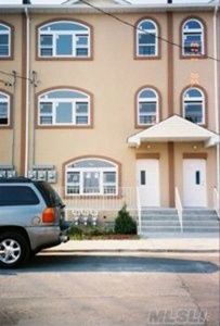 2922 Lewmay Rd, Far Rockaway, NY, 11691