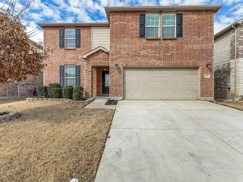 1st image of 2205 Simmental Rd