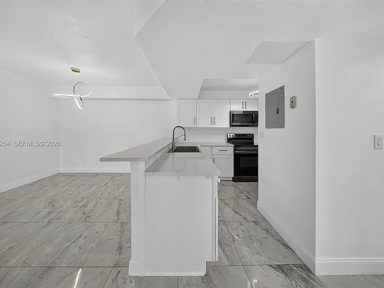 8540 SW 212th St #202 — Photo 6
