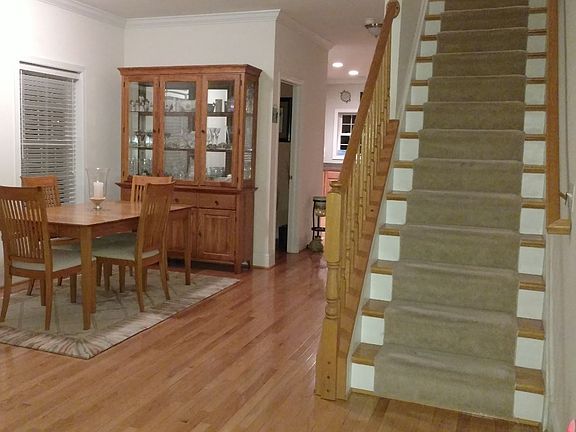 4th image of 118 Glacier Way