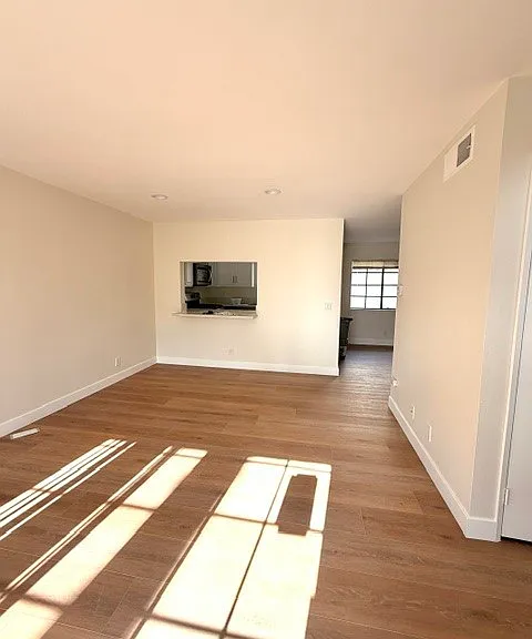 2931 Plaza Del Amo #81 — Photo 2