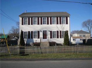 31 Harvard Ave, Warwick, RI 02889