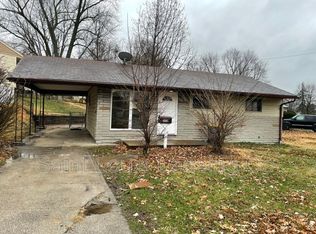 114 Ben Nevis Rd, Saint Louis, MO 63137