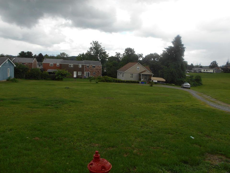 1st image of 224 E Fairview Ave