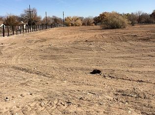 3112 Amalia Rd SW, Albuquerque, NM 87105