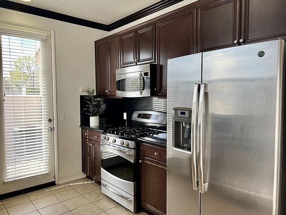 5th image of 20213 Livorno Way