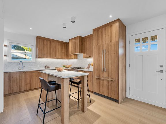5th image of 1125 Cartier Ave #103