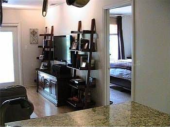 3rd image of 905 Hillary Ct