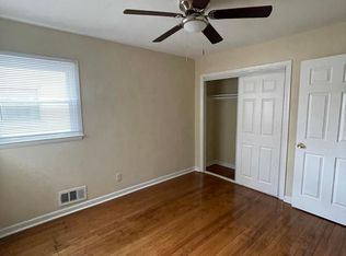 4600 W Eggert Pl, Milwaukee, WI