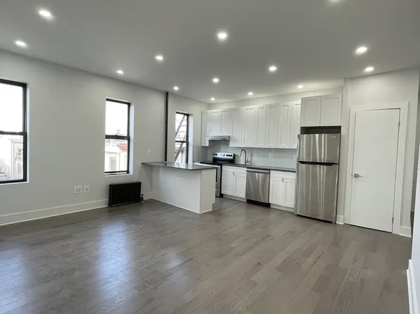 350 Seventh Street image 1 of 9