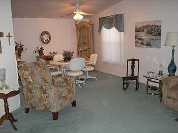 RM 132 004.jpg