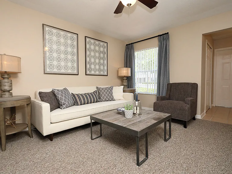 Ponce Harbor Apartments — Photo 16