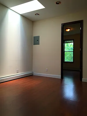 Rented by EXR | media 3