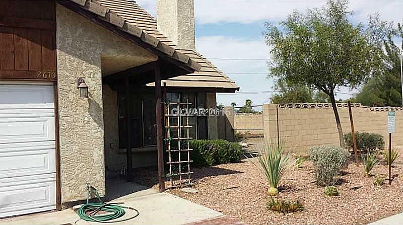 2nd image of 2670 Sumac Ln #0