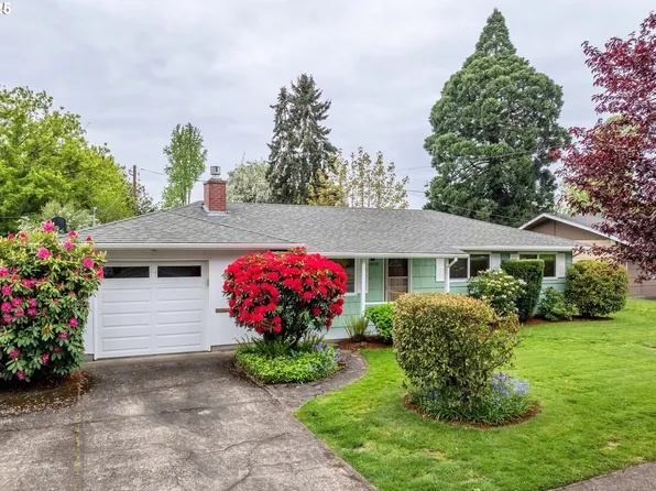 13050 SW Burlwood St, Beaverton, OR 97005