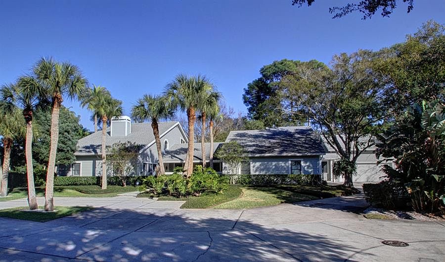 1st image of 4 Harborside Dr
