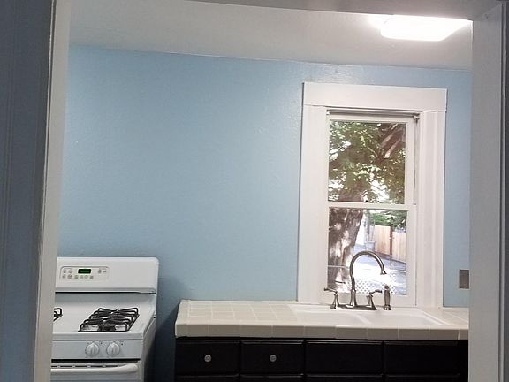 5th image of 1615 25th St #2