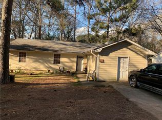 360 Oxford Ct SE, Jonesboro, GA 30238