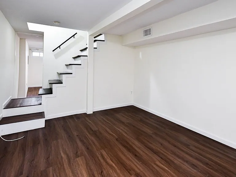 1651 Gales St NE — Photo 30