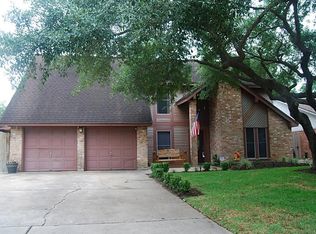 235 Blackwater Ln, Houston, TX 77015