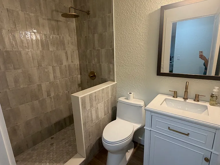 5645 Orange Grove Ave — Photo 13