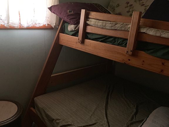 Bedroom2