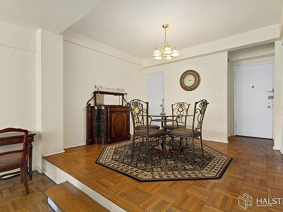 4th image of 15 W 84th St APT 7F