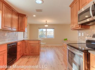 2325 Cutler Ave NE, Albuquerque, NM 87106