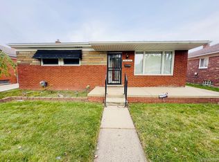 24624 Beck Ave, Eastpointe, MI 48021