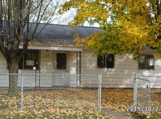 1187 Braeburn Dr, New Haven, IN 46774