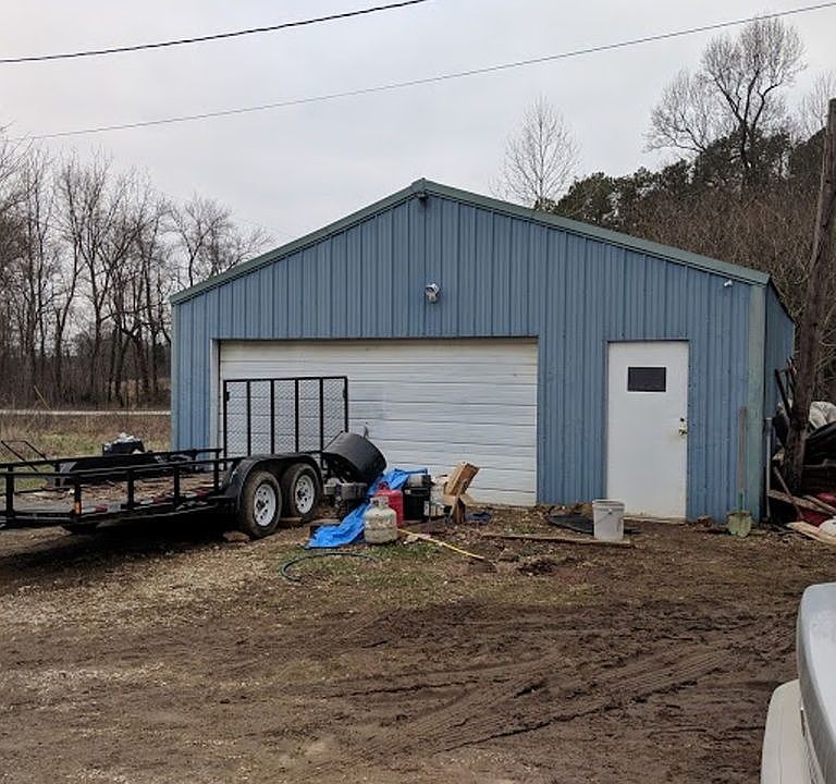 2nd image of 1908 E County Road 1250 N