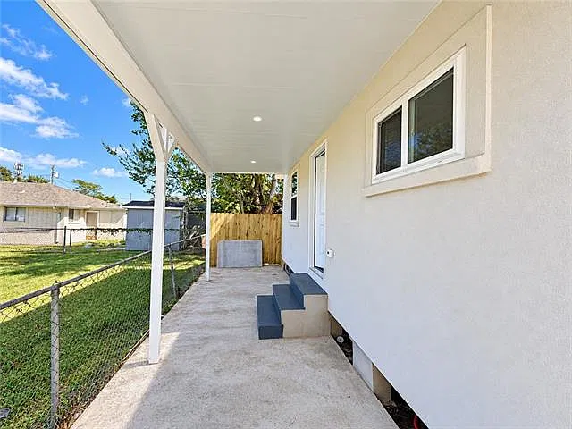 2 bed, 2.0 bath, 800 sqft, $1,600 — Photo 4