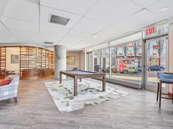 4-75 48th Avenue image 6 of 52