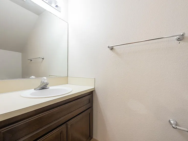 4921 SW 59th Ave — Photo 25