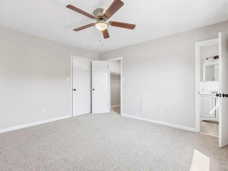 3800 E Princess Anne Rd — Photo 8
