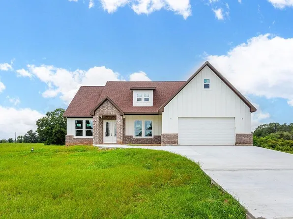 206 Shetland Ct, Angleton, TX 77515