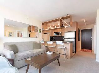 1010 Richards St #1606A, Vancouver, BC V6B1G2