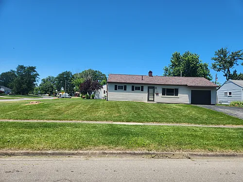 4332 Riverside Dr Photo 1